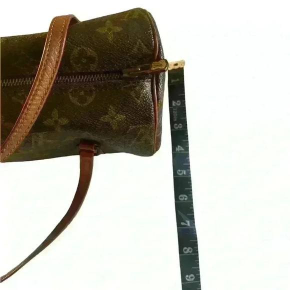 Louis Vuitton Papillon 30- EUC 100% authentic and will go to Posh, authenticity - Picture 3 of 15